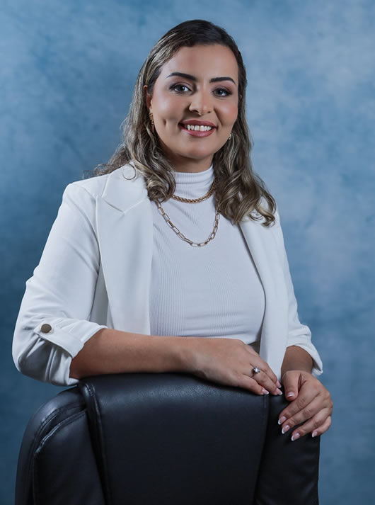 Fabiane PIRES CRP-MT: 18/04472